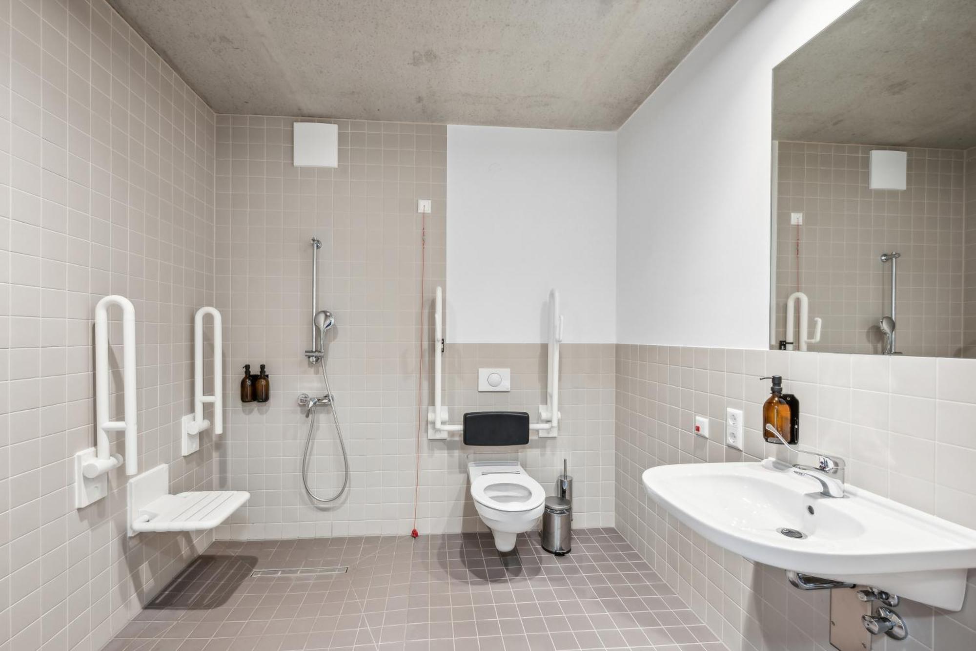 Habyt-The Waterfront Berlin Exterior foto