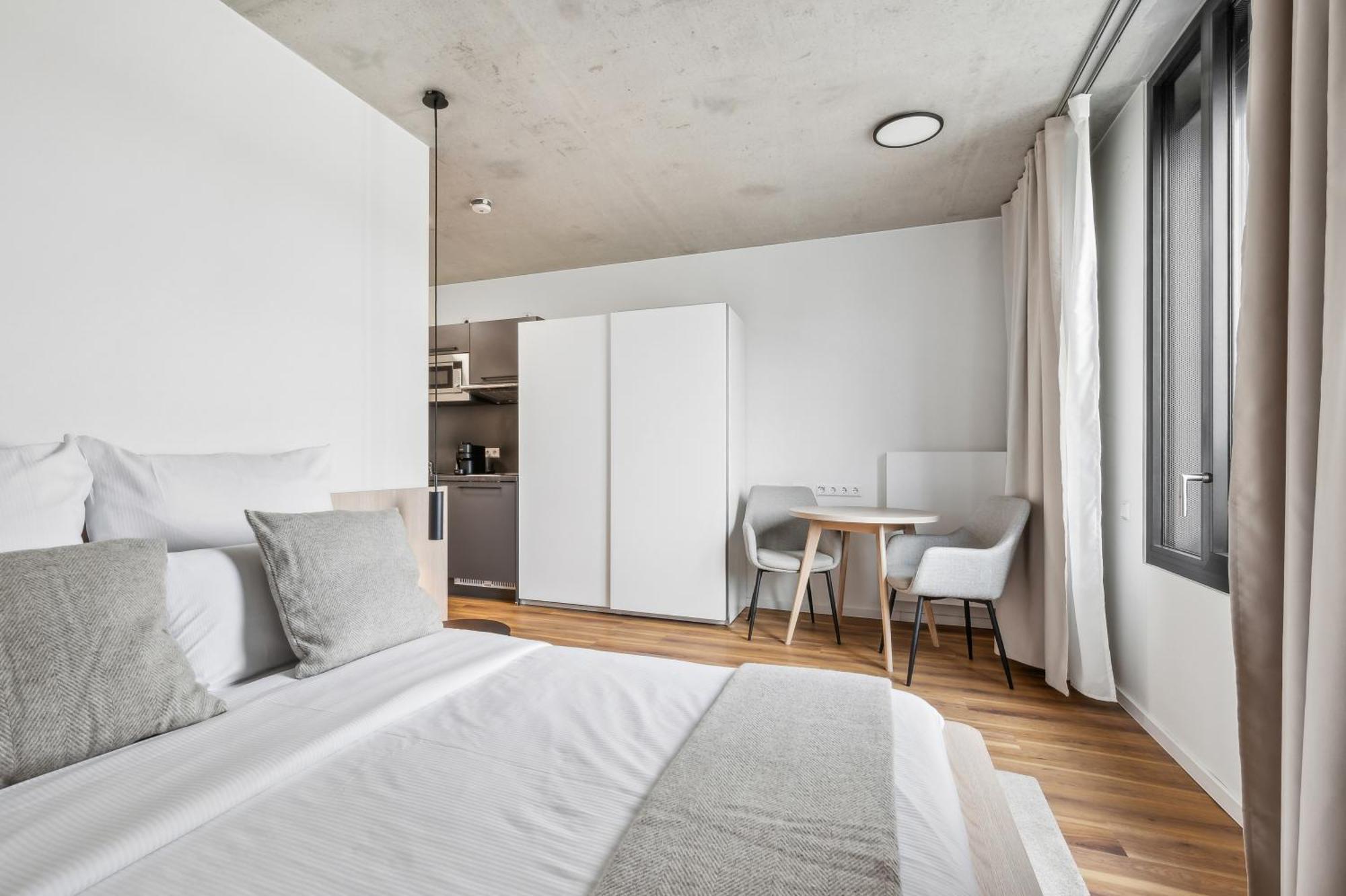 Habyt-The Waterfront Berlin Exterior foto